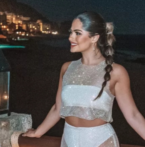 MESHKI Emerson Diamante Mesh Fishnet  Tank Top In Fuchsia Pink. Size Med NWT - Picture 6 of 15